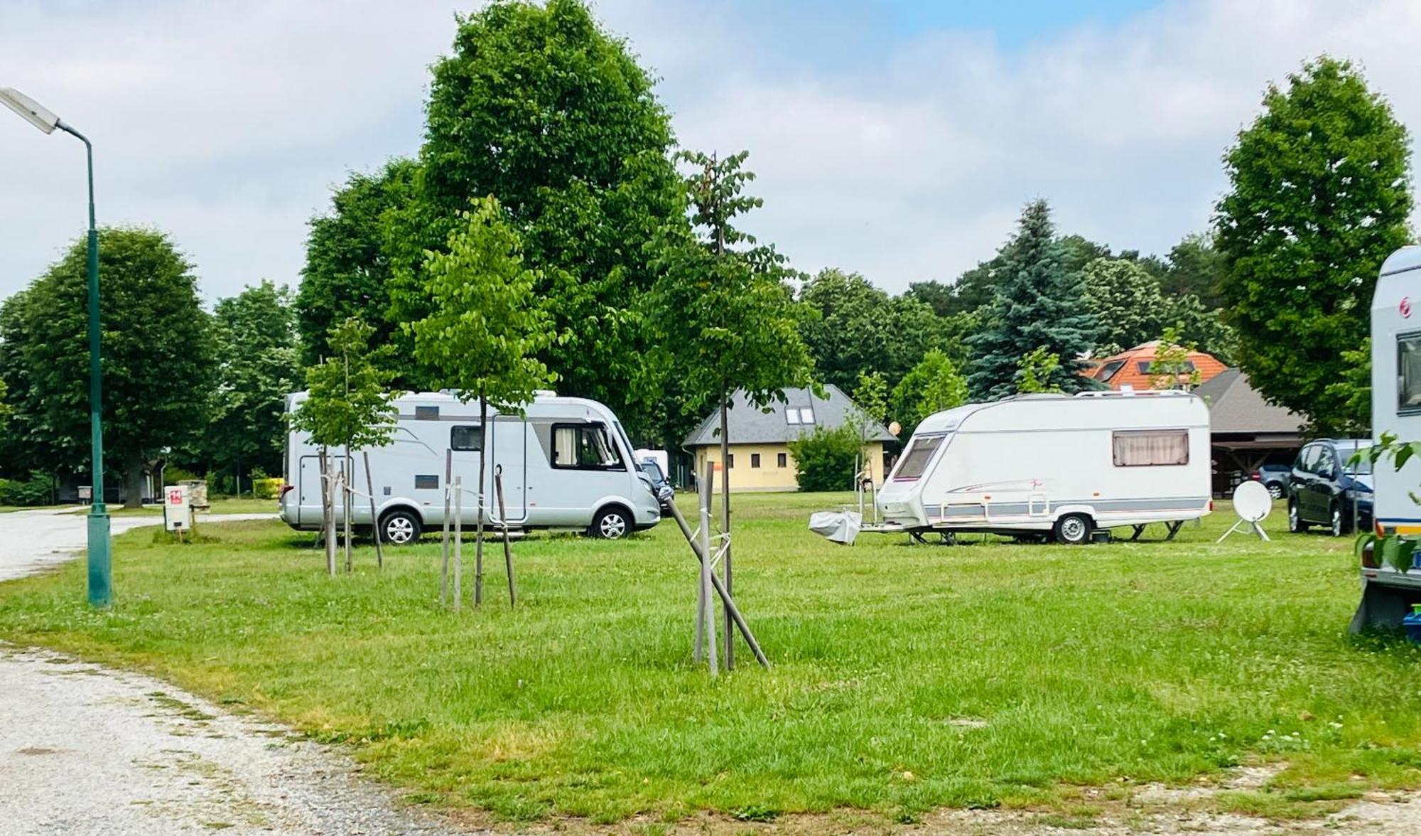 Polzer Camping Buekfuerdo エクステリア 写真